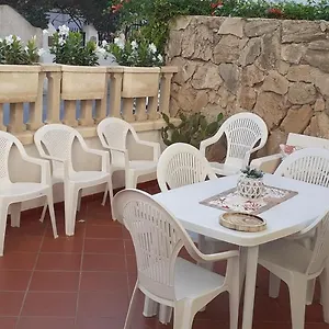 Graziella , Marzamemi Italia
